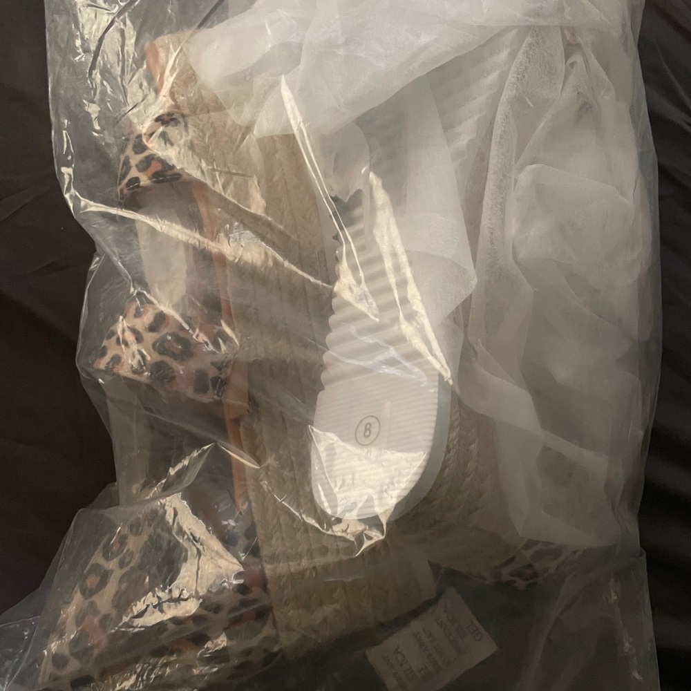 Leopard Platform Sandals - Picture 2 of 2